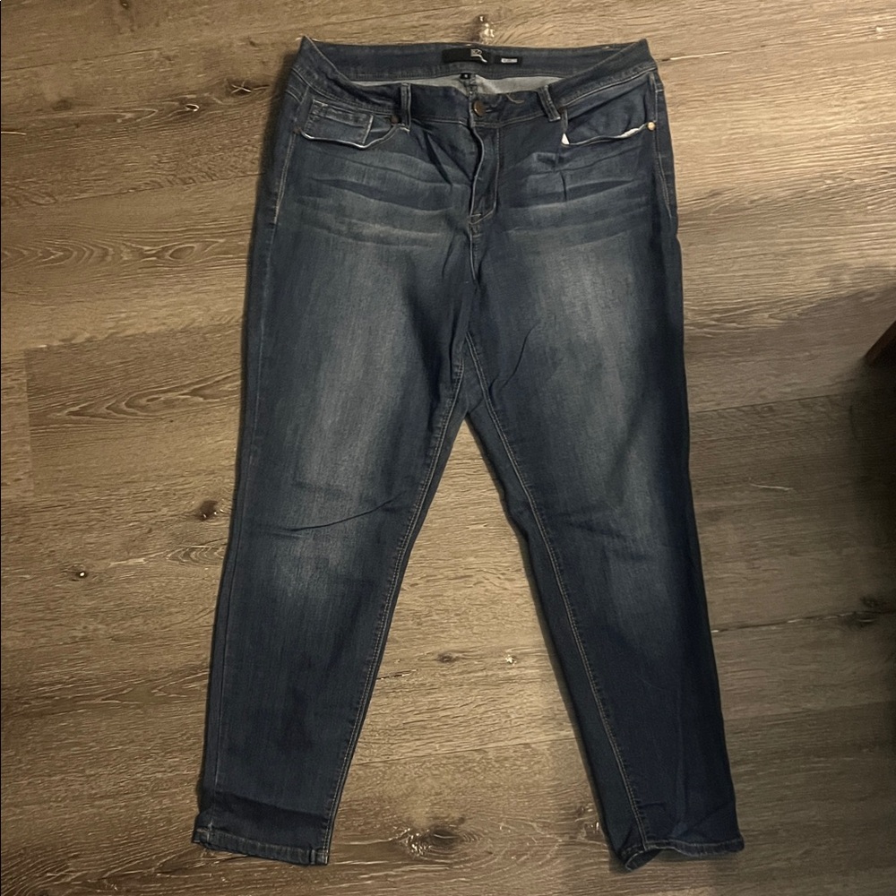 1822 Denim Women's Deep Indigo Skinny Jeans